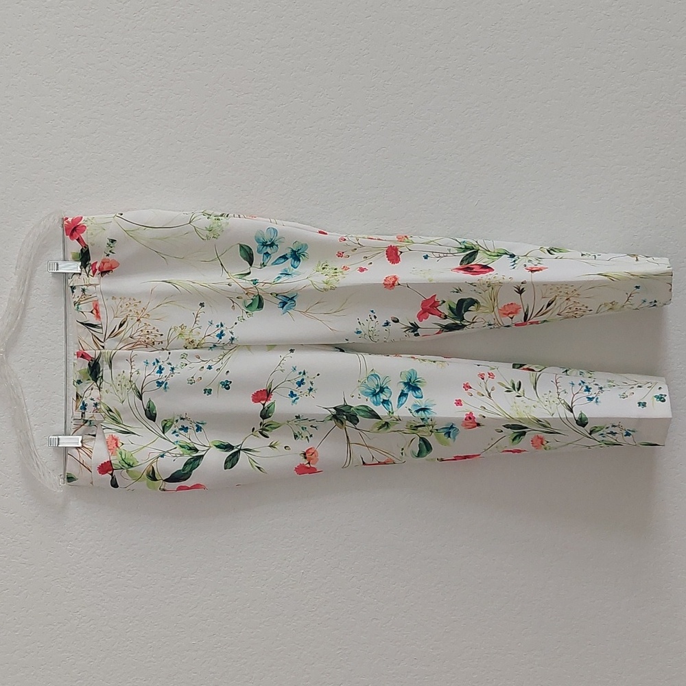 WORTHINGTON SLIM FIT Floral Print Off-White Pants NWOT